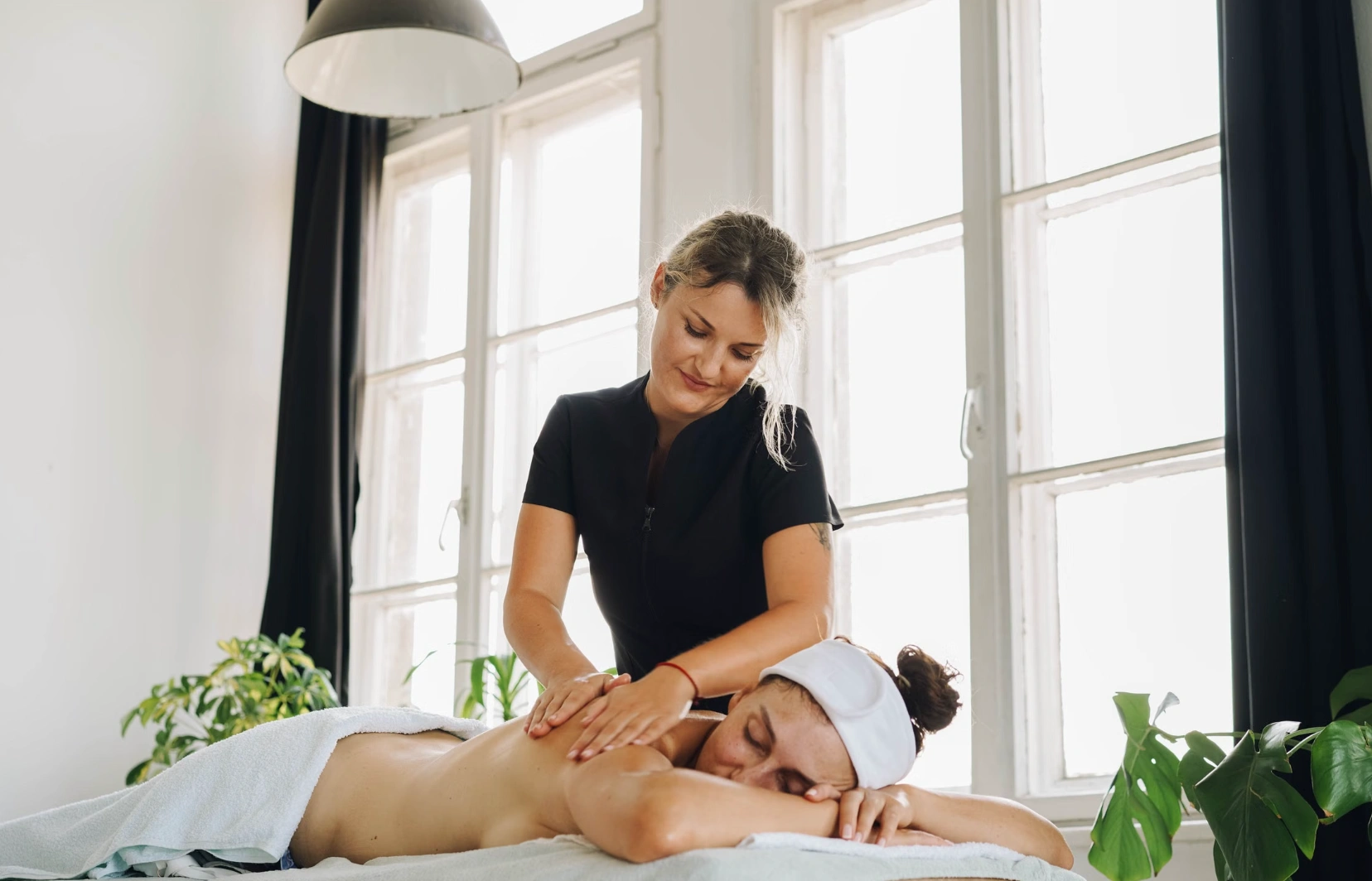 Destin Fl Lymphatic Massage vs Deep Tissue Massage